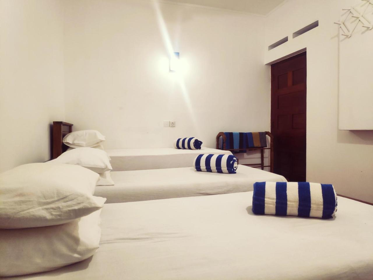 Chandra Holiday Home Dikwella Esterno foto